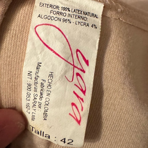 Yara Talia Shapewear size 42 skims nude body suit vest corset skims - Picture 2 of 3